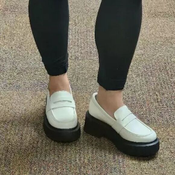 New Wild Fable Lacey Loafer Flats black lug chunky sole platform penny NWT 8.5 - Picture 5 of 6